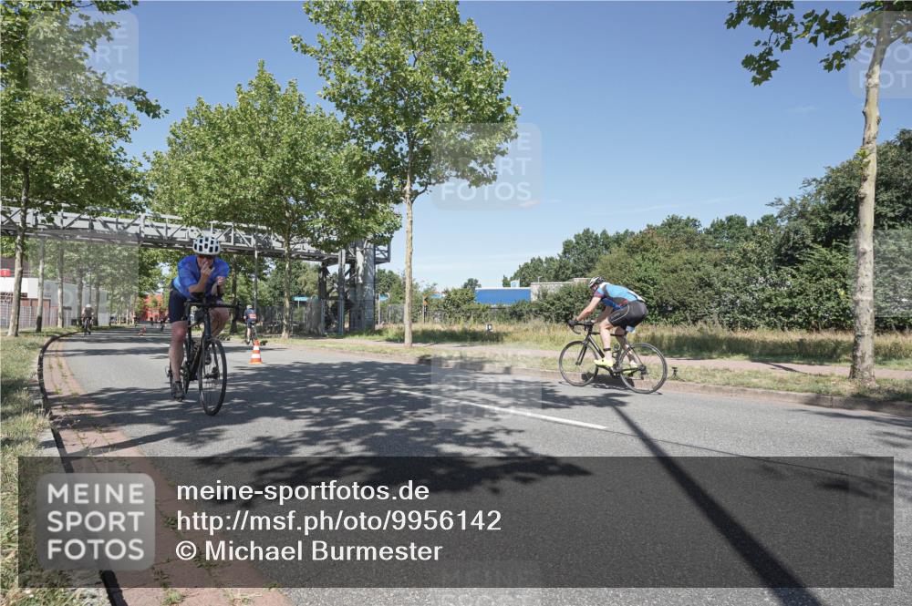 09.08.2026 - GEWOBA Citytriathlon Bremen Michael Burmester http://msf.ph/oto/9956142 09.08.2026 12:35:43 Radfahren 552, 758, 814, 895 meine-sportfotos.de