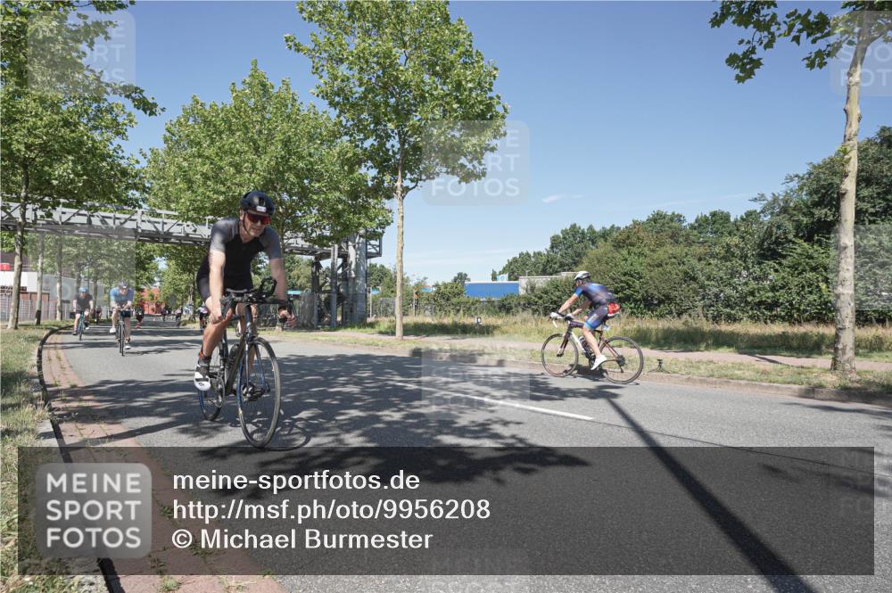 09.08.2026 - GEWOBA Citytriathlon Bremen Michael Burmester http://msf.ph/oto/9956208 09.08.2026 12:37:17 Radfahren 566, 568, 728, 744, 787, 788, 790, 792, 812, 839, 938, 1126, 1142 meine-sportfotos.de