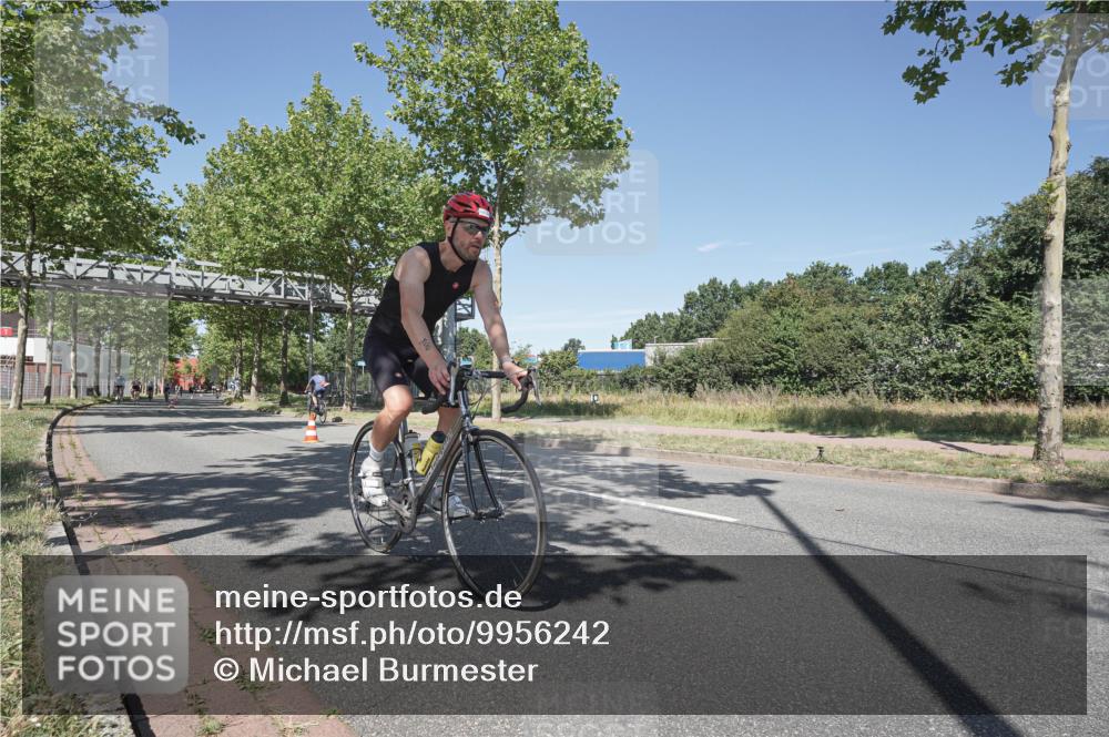 09.08.2026 - GEWOBA Citytriathlon Bremen Michael Burmester http://msf.ph/oto/9956242 09.08.2026 12:38:10 Radfahren 596, 603, 762, 763, 806, 886, 897, 911, 960, 1017, 1113 meine-sportfotos.de