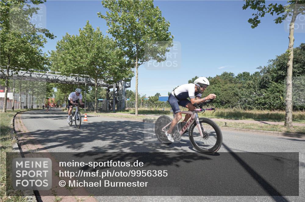 09.08.2026 - GEWOBA Citytriathlon Bremen Michael Burmester http://msf.ph/oto/9956385 09.08.2026 12:41:39 Radfahren 602, 731, 740, 766, 767, 873, 915, 933, 940, 1020, 1121, 1159 meine-sportfotos.de