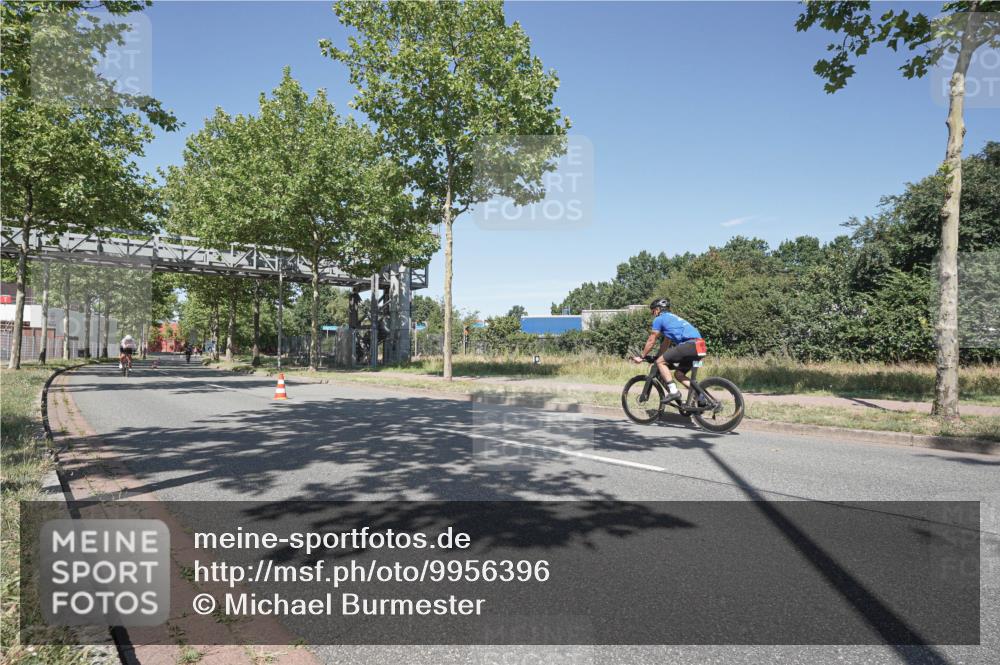 09.08.2026 - GEWOBA Citytriathlon Bremen Michael Burmester http://msf.ph/oto/9956396 09.08.2026 12:41:55 Radfahren 578, 684, 718, 731, 1107, 1123 meine-sportfotos.de