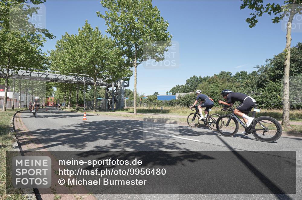 09.08.2026 - GEWOBA Citytriathlon Bremen Michael Burmester http://msf.ph/oto/9956480 09.08.2026 12:44:10 Radfahren 614, 660, 661, 714, 891, 951, 957, 974 meine-sportfotos.de