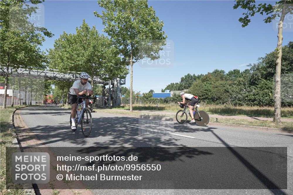 09.08.2026 - GEWOBA Citytriathlon Bremen Michael Burmester http://msf.ph/oto/9956550 09.08.2026 12:45:35 Radfahren 551, 585, 764, 828, 1004 meine-sportfotos.de