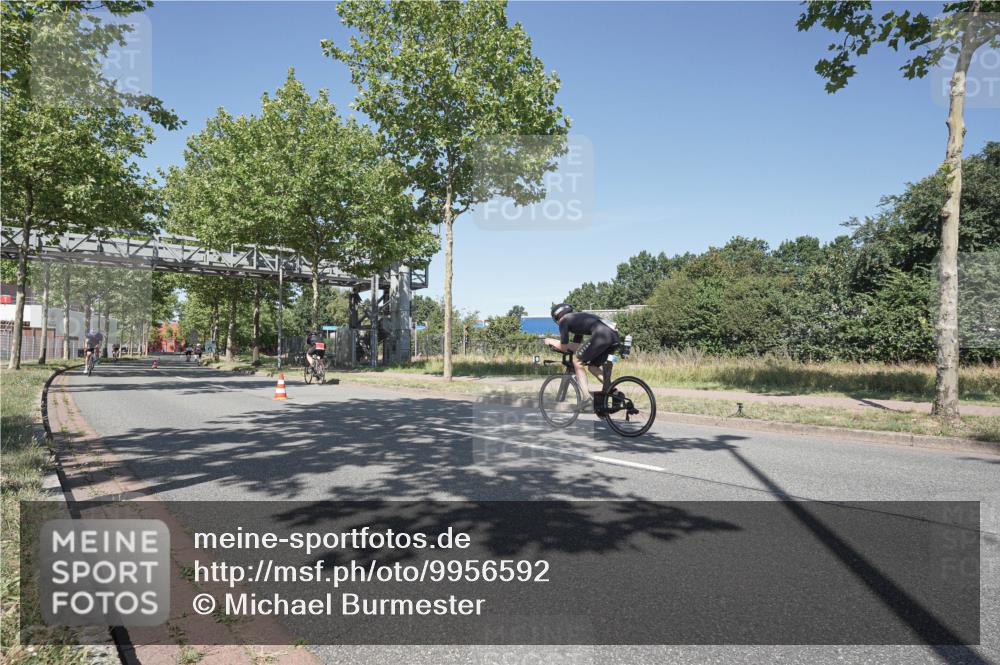09.08.2026 - GEWOBA Citytriathlon Bremen Michael Burmester http://msf.ph/oto/9956592 09.08.2026 12:46:58 Radfahren 112, 580, 591, 616, 692, 697 meine-sportfotos.de