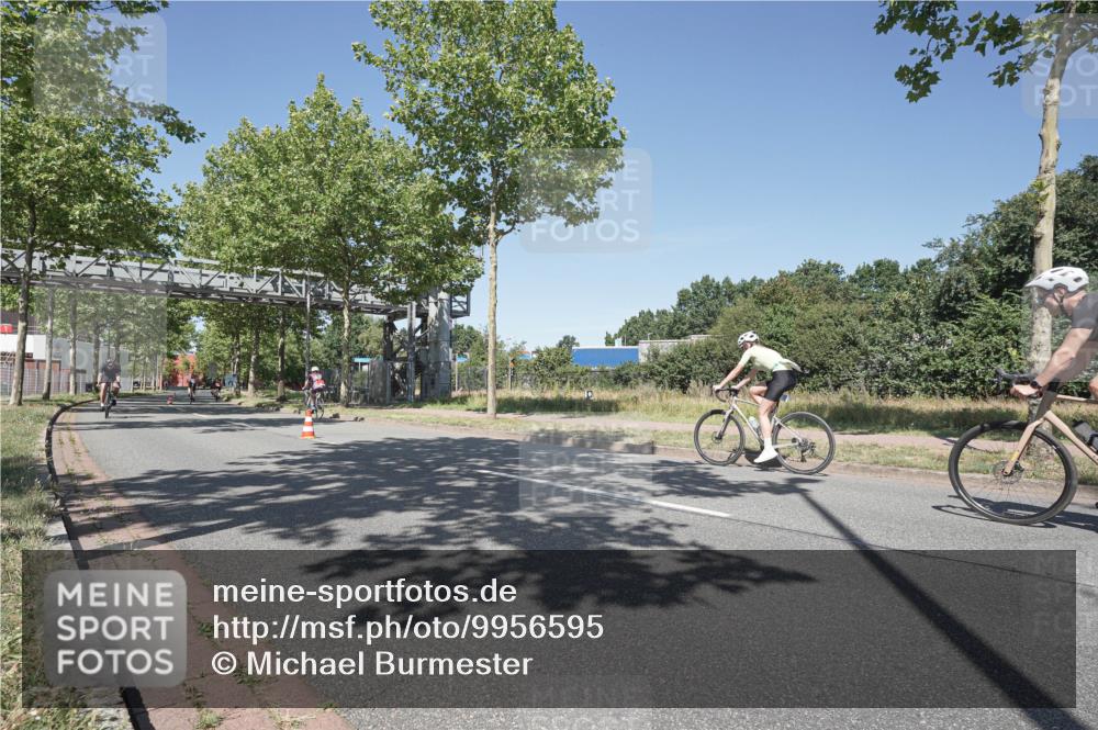 09.08.2026 - GEWOBA Citytriathlon Bremen Michael Burmester http://msf.ph/oto/9956595 09.08.2026 12:47:01 Radfahren 112, 580, 616, 692, 697 meine-sportfotos.de