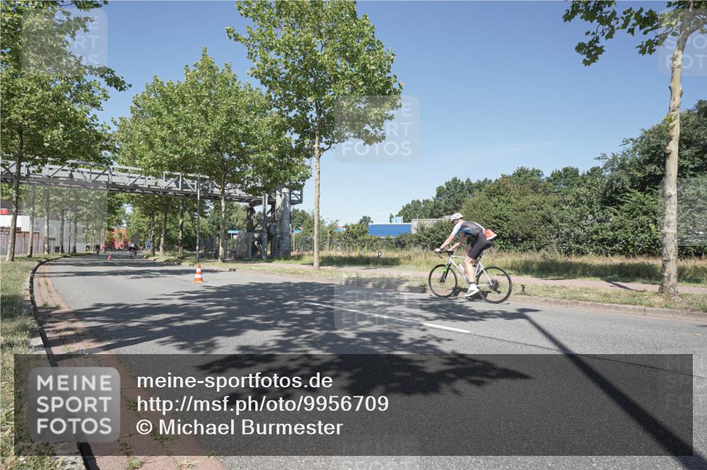 09.08.2026 - GEWOBA Citytriathlon Bremen Michael Burmester http://msf.ph/oto/9956709 09.08.2026 12:50:06 Radfahren 557, 590, 686, 773, 777, 784, 875, 947, 967, 1008, 1145 meine-sportfotos.de