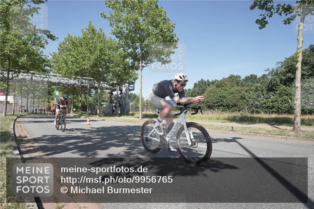 09.08.2026 - GEWOBA Citytriathlon Bremen Michael Burmester http://msf.ph/oto/9956765 09.08.2026 12:51:34 Radfahren 560, 562, 595, 668, 756, 787, 877, 880, 909, 914, 1019, 1110, 1155 meine-sportfotos.de