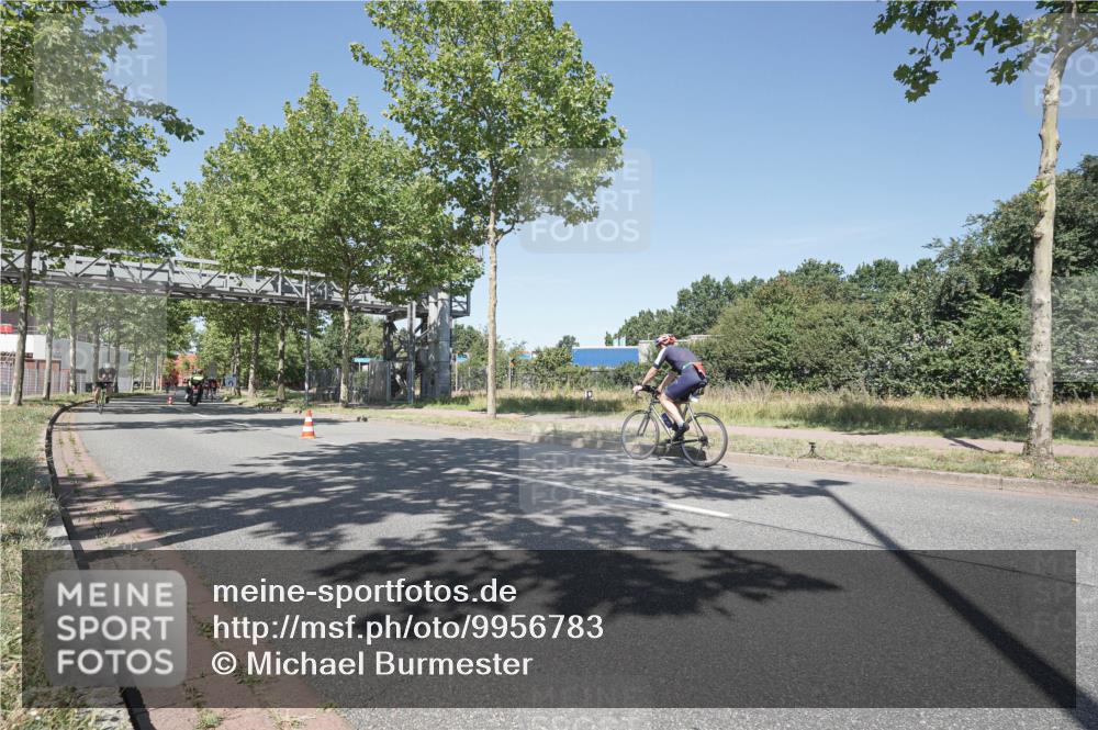 09.08.2026 - GEWOBA Citytriathlon Bremen Michael Burmester http://msf.ph/oto/9956783 09.08.2026 12:51:59 Radfahren 545, 582, 615, 717, 820, 867, 990, 1013 meine-sportfotos.de
