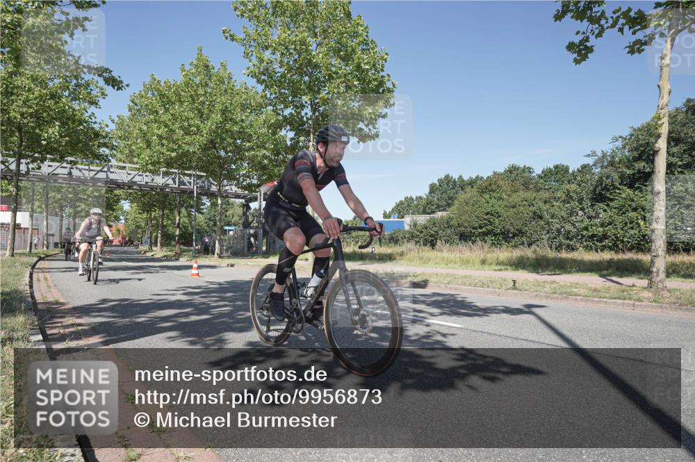 09.08.2026 - GEWOBA Citytriathlon Bremen Michael Burmester http://msf.ph/oto/9956873 09.08.2026 12:54:12 Radfahren 552, 566, 577, 728, 788, 790, 792, 804, 846, 861, 895, 939, 981, 1006, 1101, 1119, 1124, 1138 meine-sportfotos.de