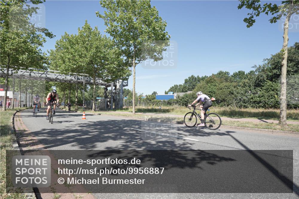 09.08.2026 - GEWOBA Citytriathlon Bremen Michael Burmester http://msf.ph/oto/9956887 09.08.2026 12:54:30 Radfahren 574, 577, 639, 781, 812, 816, 864, 1006, 1127, 1142 meine-sportfotos.de
