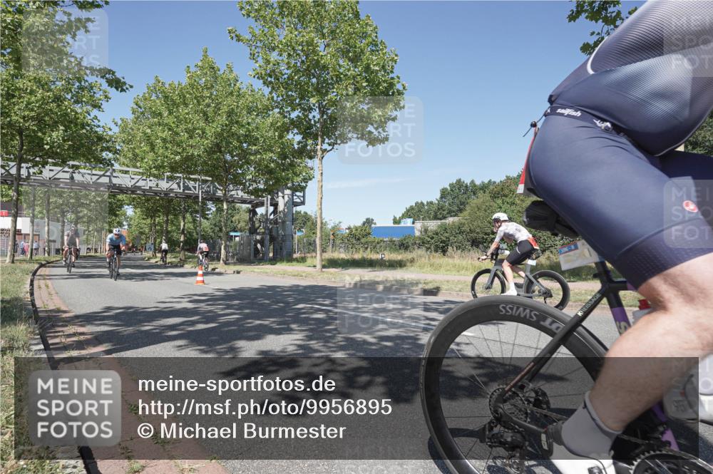 09.08.2026 - GEWOBA Citytriathlon Bremen Michael Burmester http://msf.ph/oto/9956895 09.08.2026 12:54:44 Radfahren 541, 596, 623, 695, 733, 744, 935, 1118, 1142 meine-sportfotos.de