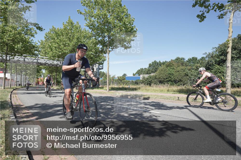 09.08.2026 - GEWOBA Citytriathlon Bremen Michael Burmester http://msf.ph/oto/9956955 09.08.2026 12:56:12 Radfahren 564, 664, 667, 673, 763, 780, 810, 819, 897, 912, 1005, 1126, 1156 meine-sportfotos.de