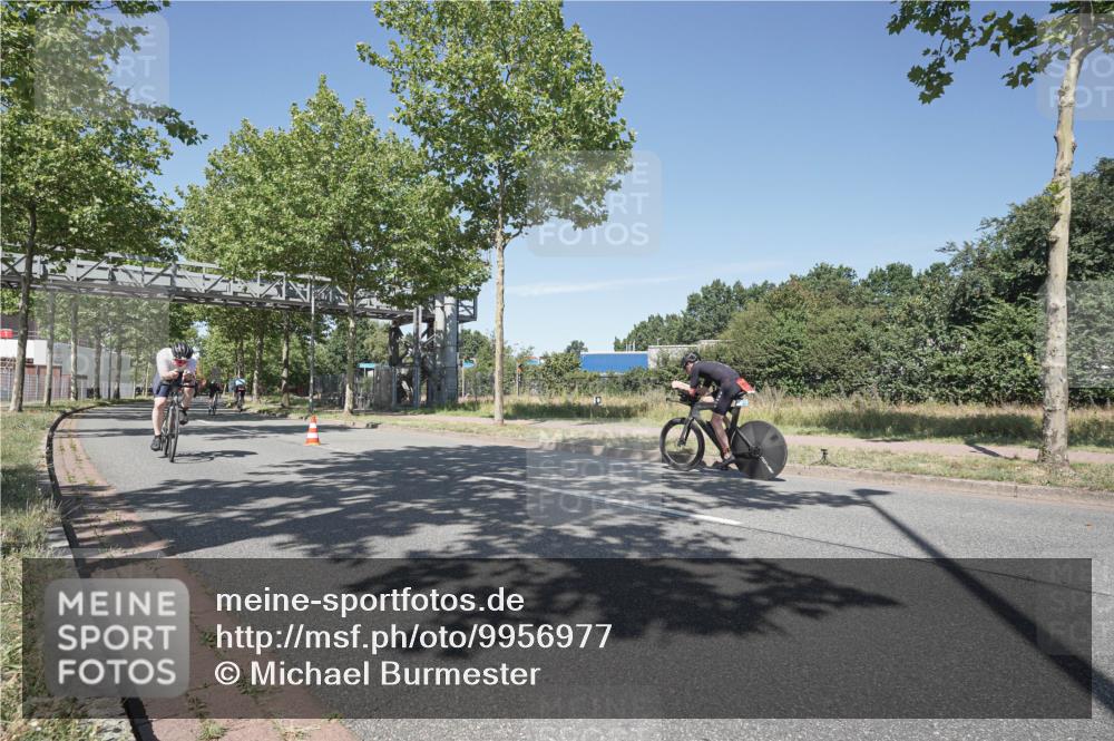 09.08.2026 - GEWOBA Citytriathlon Bremen Michael Burmester http://msf.ph/oto/9956977 09.08.2026 12:56:42 Radfahren 727, 761, 762, 774, 840, 848, 871, 902, 1113 meine-sportfotos.de
