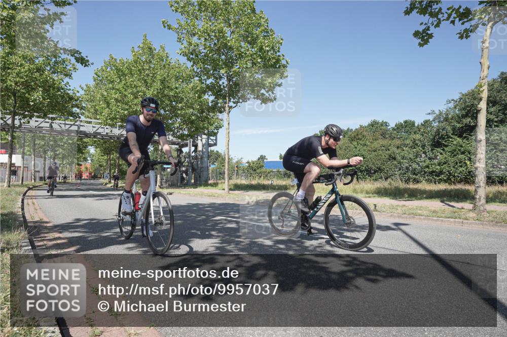 09.08.2026 - GEWOBA Citytriathlon Bremen Michael Burmester http://msf.ph/oto/9957037 09.08.2026 12:58:08 Radfahren 548, 578, 602, 625, 651, 718, 931, 943, 976, 998, 1003, 1121, 1154 meine-sportfotos.de