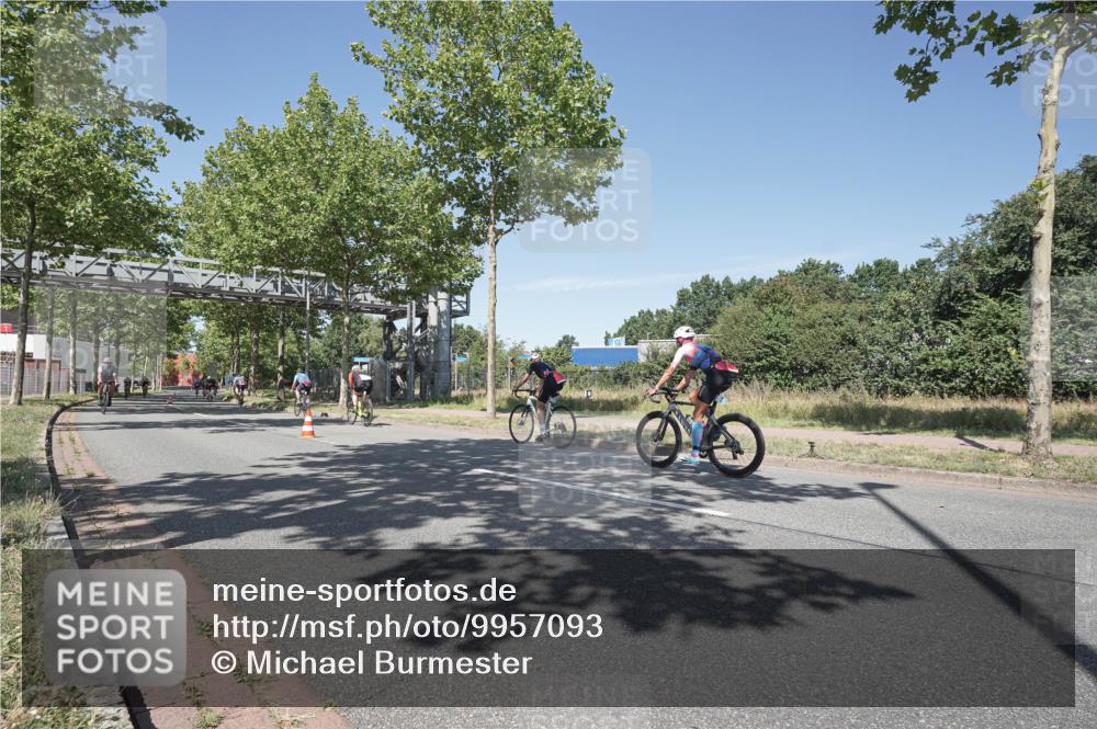 09.08.2026 - GEWOBA Citytriathlon Bremen Michael Burmester http://msf.ph/oto/9957093 09.08.2026 12:59:54 Radfahren 543, 771, 800, 923, 942, 951, 956, 1159 meine-sportfotos.de