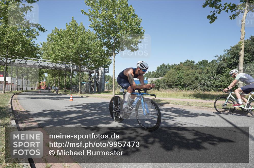 09.08.2026 - GEWOBA Citytriathlon Bremen Michael Burmester http://msf.ph/oto/9957473 09.08.2026 13:10:24 Radfahren 748 meine-sportfotos.de