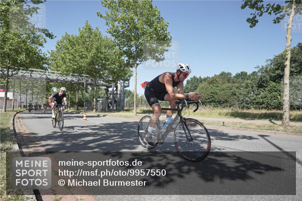 09.08.2026 - GEWOBA Citytriathlon Bremen Michael Burmester http://msf.ph/oto/9957550 09.08.2026 13:12:20 Radfahren 636, 638, 745, 758, 781, 812, 816, 846, 861, 864, 909, 935, 981, 1015, 1019 meine-sportfotos.de