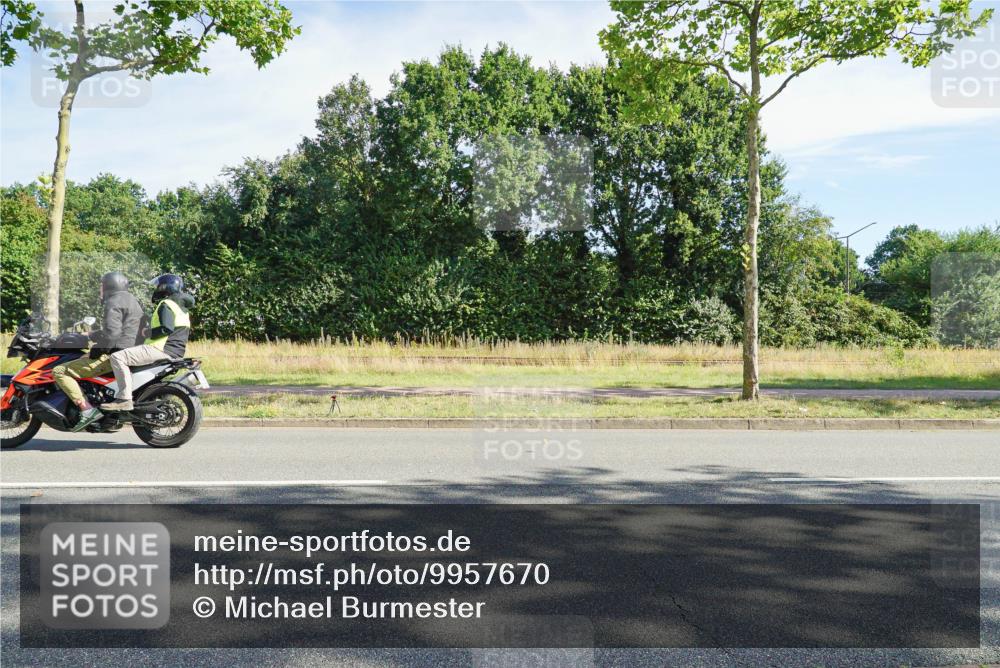 09.08.2026 - GEWOBA Citytriathlon Bremen Michael Burmester http://msf.ph/oto/9957670 09.08.2026 10:17:15 Radfahren 365 meine-sportfotos.de