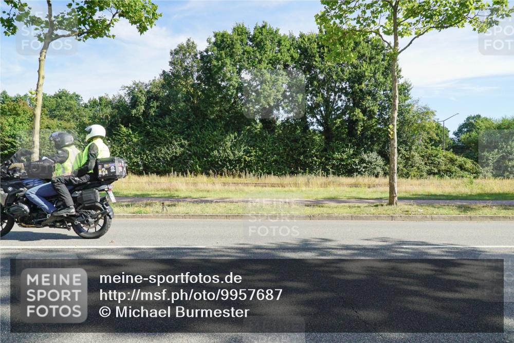 09.08.2026 - GEWOBA Citytriathlon Bremen Michael Burmester http://msf.ph/oto/9957687 09.08.2026 10:20:58 Radfahren  meine-sportfotos.de