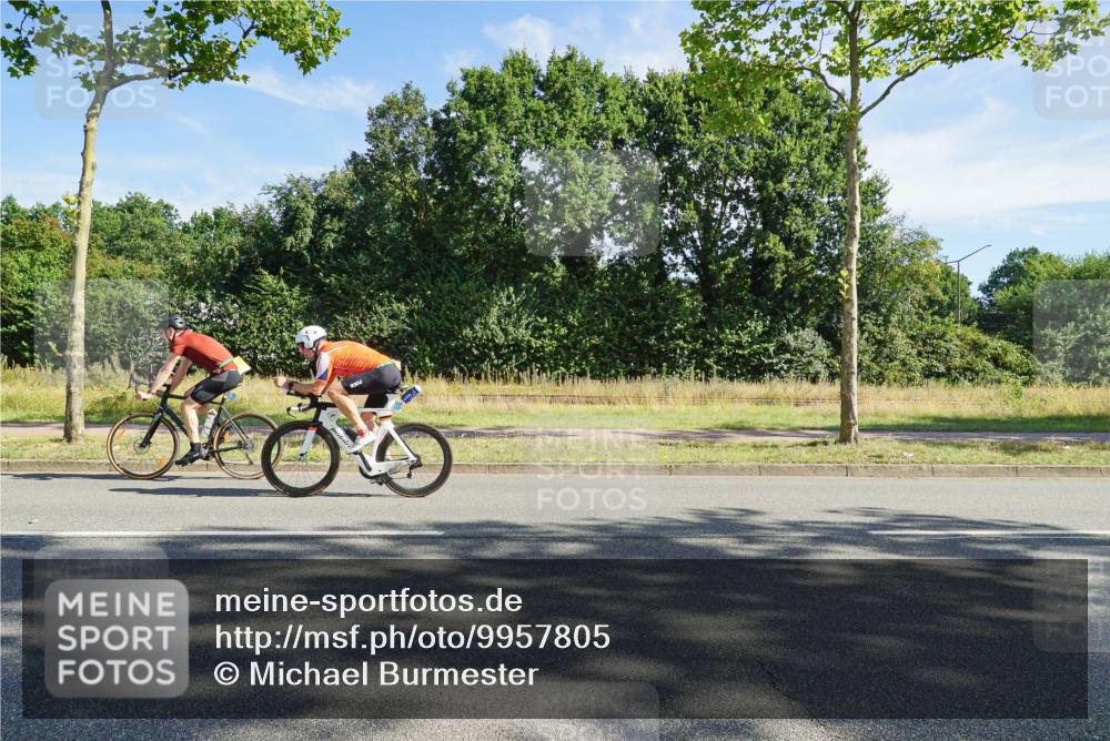 09.08.2026 - GEWOBA Citytriathlon Bremen Michael Burmester http://msf.ph/oto/9957805 09.08.2026 10:28:36 Radfahren 329, 332, 340, 362, 369 meine-sportfotos.de