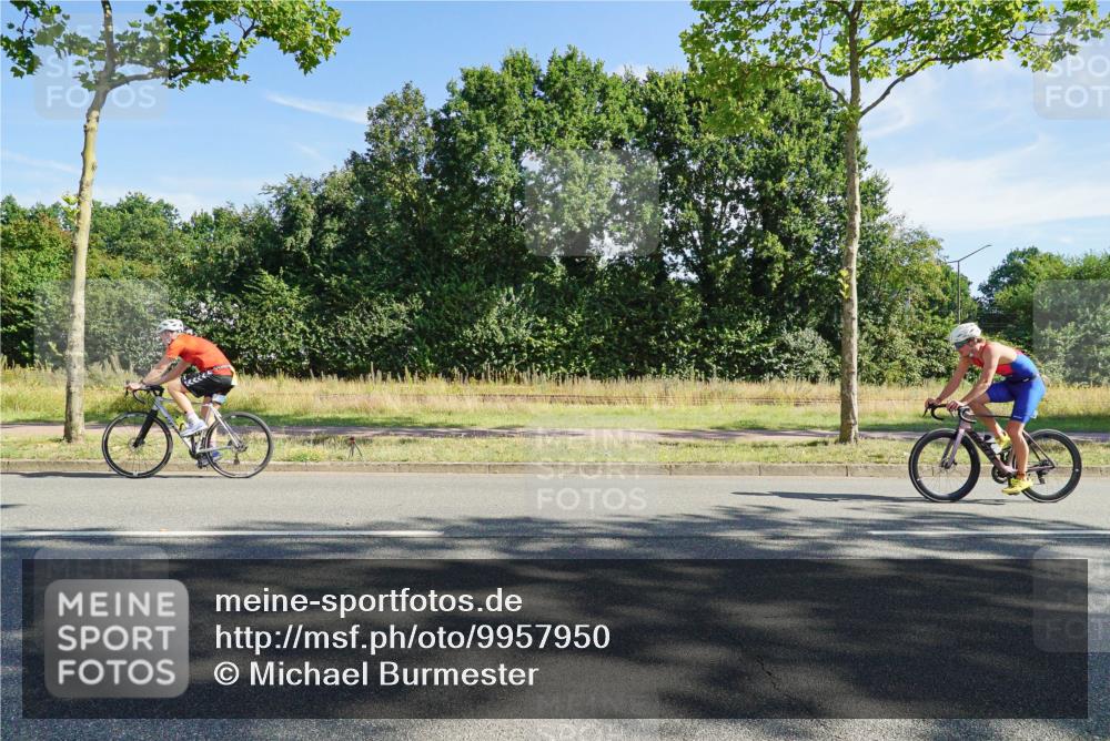 09.08.2026 - GEWOBA Citytriathlon Bremen Michael Burmester http://msf.ph/oto/9957950 09.08.2026 10:32:41 Radfahren 7, 39, 131, 303, 324, 330, 374, 385, 452, 515 meine-sportfotos.de