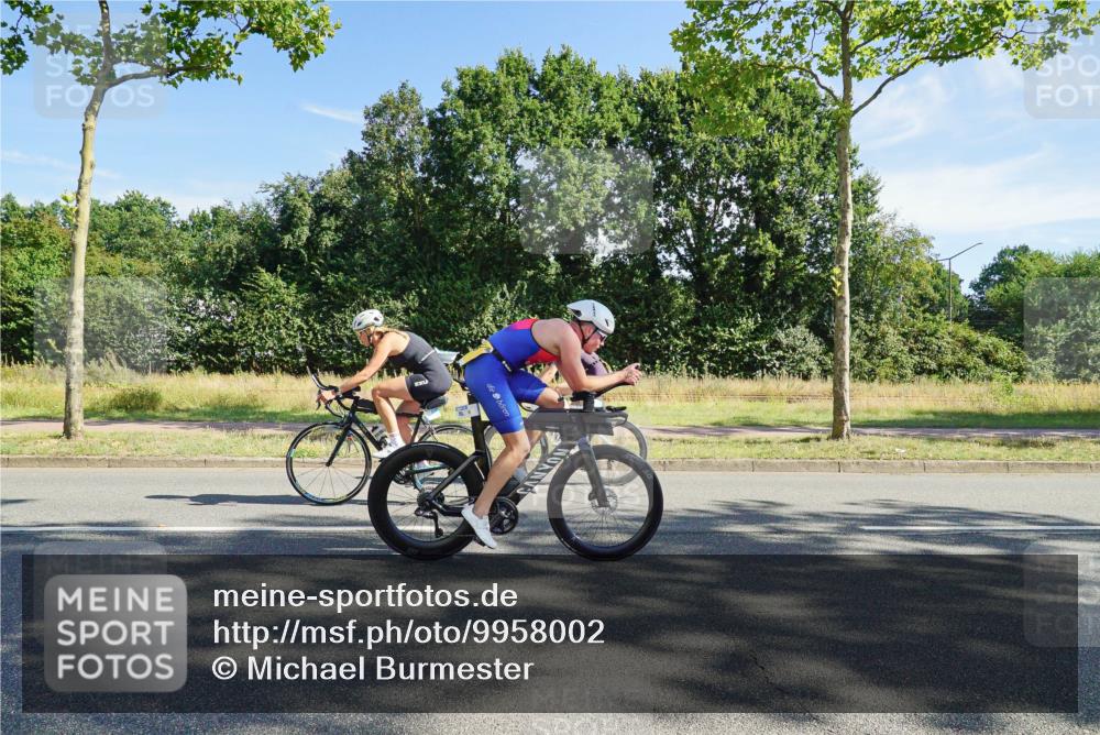 09.08.2026 - GEWOBA Citytriathlon Bremen Michael Burmester http://msf.ph/oto/9958002 09.08.2026 10:34:01 Radfahren 292, 306, 448, 474, 490, 522, 531 meine-sportfotos.de