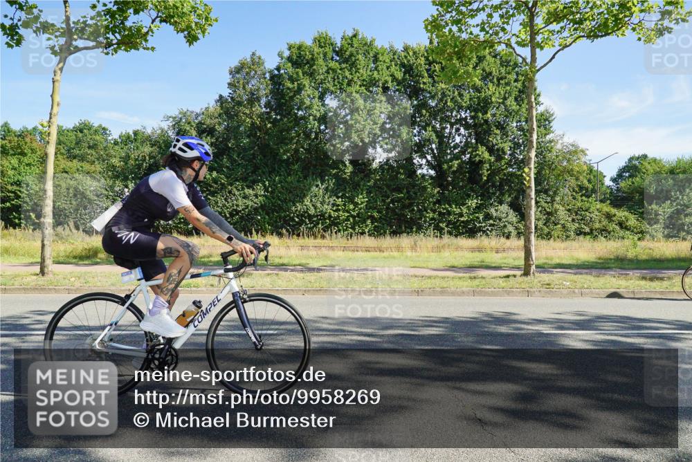 09.08.2026 - GEWOBA Citytriathlon Bremen Michael Burmester http://msf.ph/oto/9958269 09.08.2026 10:42:08 Radfahren 291, 301, 358, 376, 415, 524 meine-sportfotos.de
