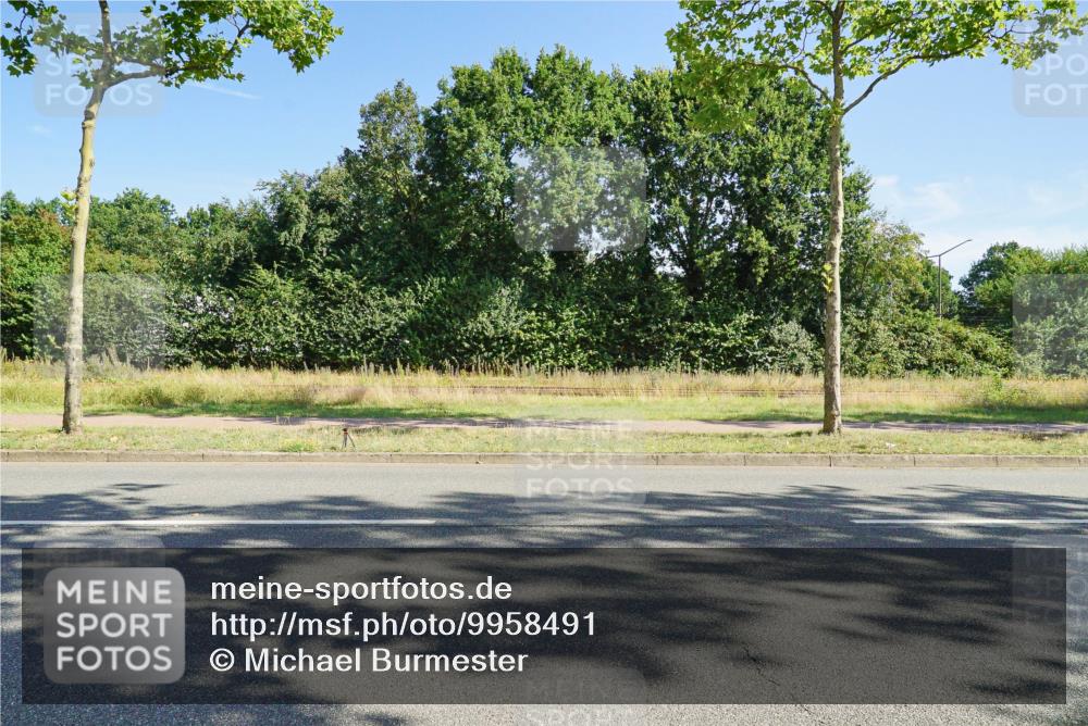 09.08.2026 - GEWOBA Citytriathlon Bremen Michael Burmester http://msf.ph/oto/9958491 09.08.2026 10:50:38 Radfahren 1, 7, 63, 83, 337, 350, 450, 470, 481, 482, 486, 526, 532 meine-sportfotos.de