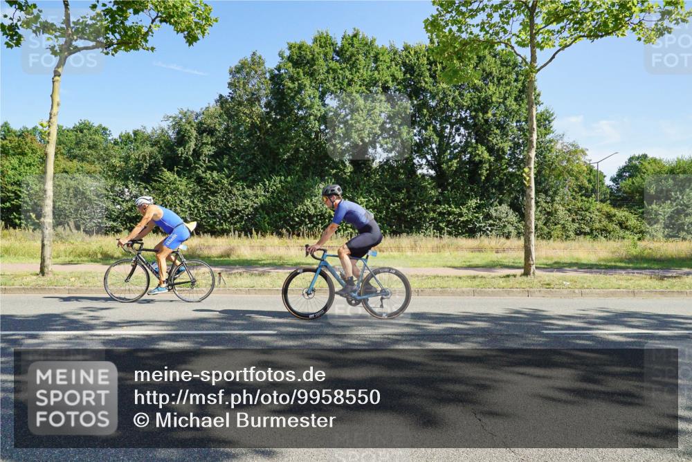 09.08.2026 - GEWOBA Citytriathlon Bremen Michael Burmester http://msf.ph/oto/9958550 09.08.2026 10:52:43 Radfahren 181, 305, 510, 521 meine-sportfotos.de