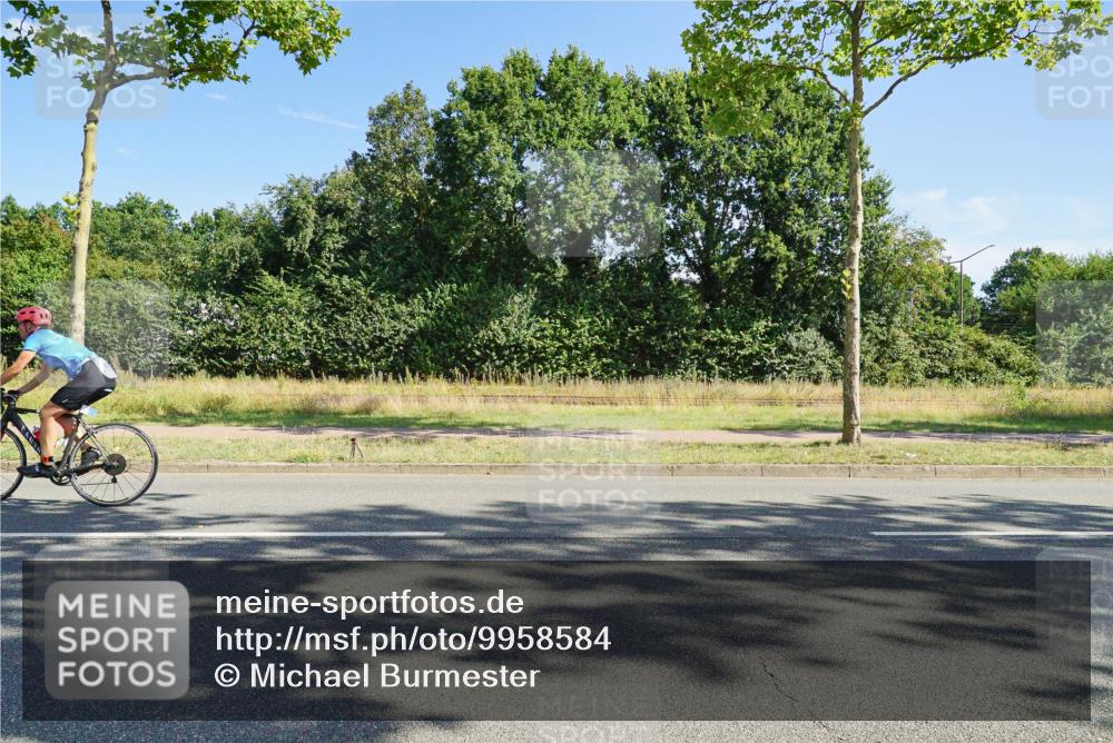 09.08.2026 - GEWOBA Citytriathlon Bremen Michael Burmester http://msf.ph/oto/9958584 09.08.2026 10:53:41 Radfahren 3, 107, 153, 179, 292, 423, 433, 439, 477, 492, 495 meine-sportfotos.de