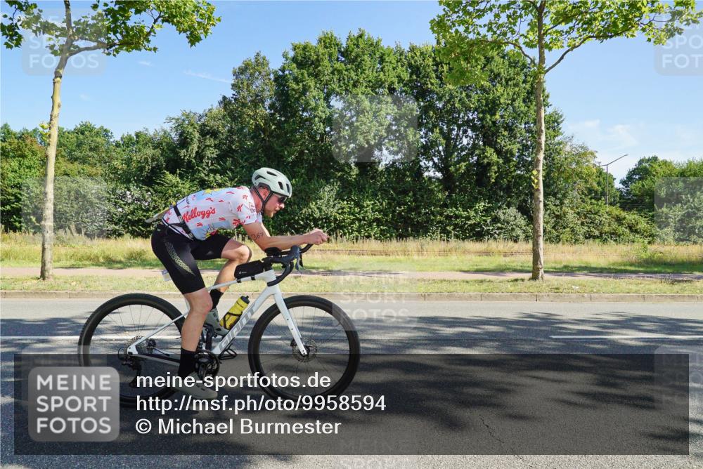 09.08.2026 - GEWOBA Citytriathlon Bremen Michael Burmester http://msf.ph/oto/9958594 09.08.2026 10:54:01 Radfahren 193, 247, 292, 367, 473, 501 meine-sportfotos.de
