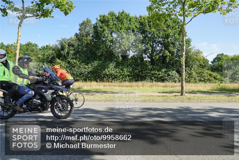 09.08.2026 - GEWOBA Citytriathlon Bremen Michael Burmester http://msf.ph/oto/9958662 09.08.2026 10:56:01 Radfahren 31, 41, 89, 93, 109, 155, 157, 211, 487, 491 meine-sportfotos.de