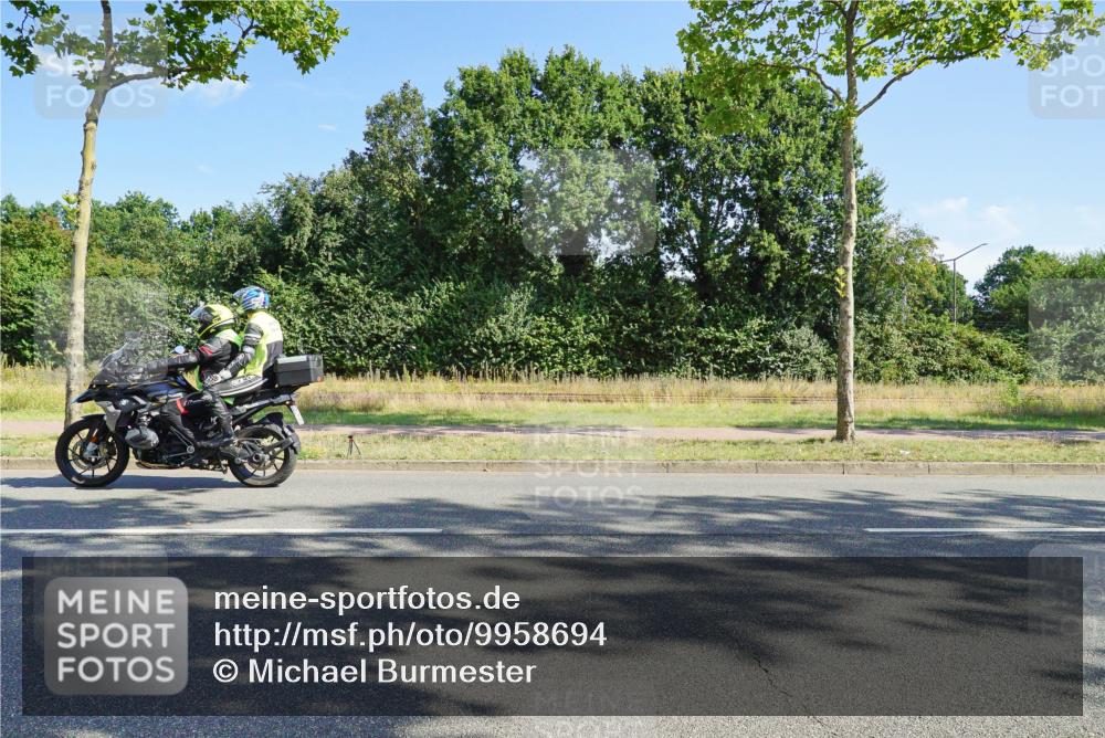 09.08.2026 - GEWOBA Citytriathlon Bremen Michael Burmester http://msf.ph/oto/9958694 09.08.2026 10:57:08 Radfahren 35, 85, 243, 361, 399, 460 meine-sportfotos.de