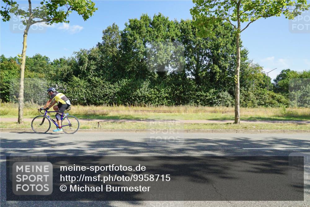09.08.2026 - GEWOBA Citytriathlon Bremen Michael Burmester http://msf.ph/oto/9958715 09.08.2026 10:58:31 Radfahren 235 meine-sportfotos.de