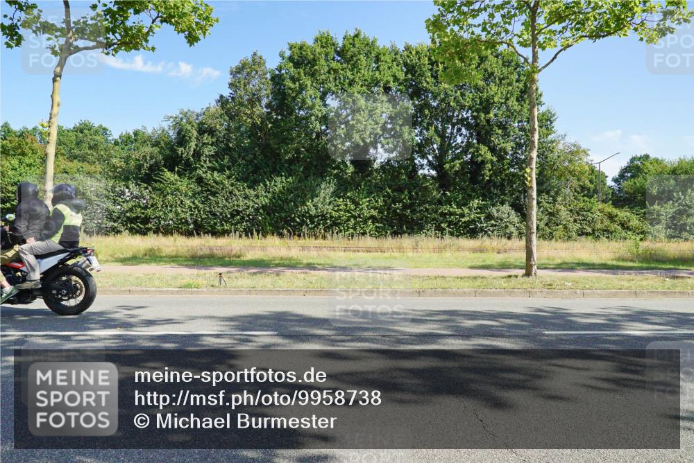 09.08.2026 - GEWOBA Citytriathlon Bremen Michael Burmester http://msf.ph/oto/9958738 09.08.2026 11:00:18 Radfahren  meine-sportfotos.de