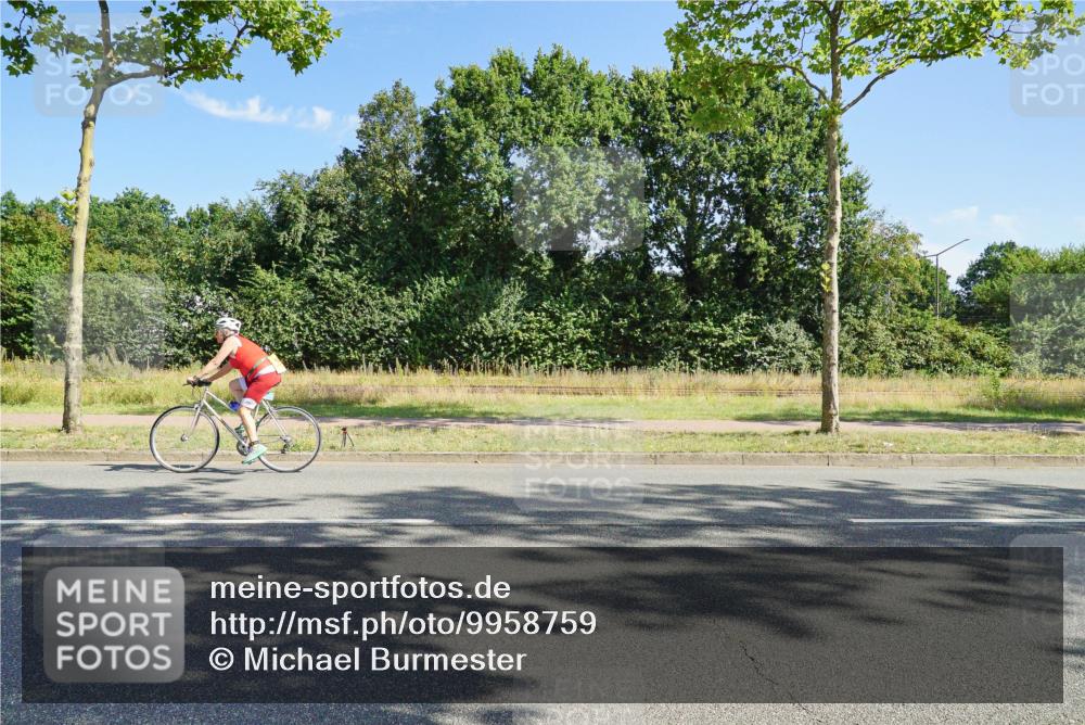 09.08.2026 - GEWOBA Citytriathlon Bremen Michael Burmester http://msf.ph/oto/9958759 09.08.2026 11:01:25 Radfahren 203, 412, 422 meine-sportfotos.de