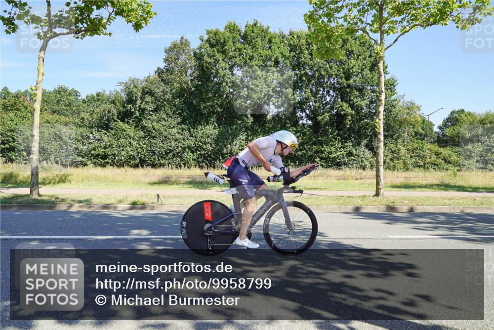 09.08.2026 - GEWOBA Citytriathlon Bremen Michael Burmester http://msf.ph/oto/9958799 09.08.2026 11:53:51 Radfahren 628 meine-sportfotos.de