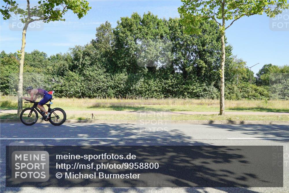 09.08.2026 - GEWOBA Citytriathlon Bremen Michael Burmester http://msf.ph/oto/9958800 09.08.2026 11:54:26 Radfahren  meine-sportfotos.de
