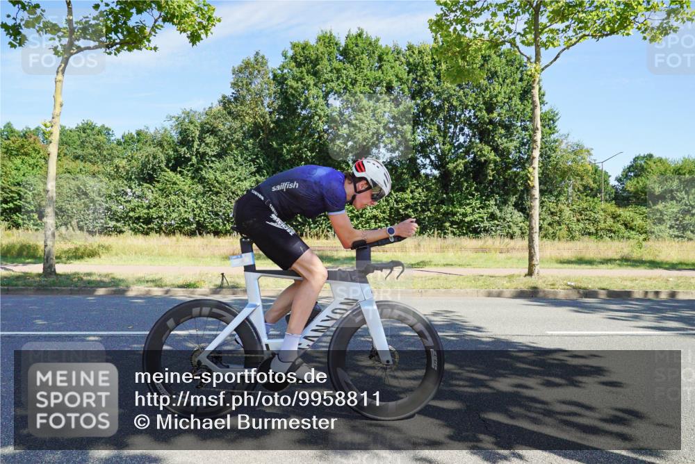 09.08.2026 - GEWOBA Citytriathlon Bremen Michael Burmester http://msf.ph/oto/9958811 09.08.2026 12:01:49 Radfahren 580 meine-sportfotos.de