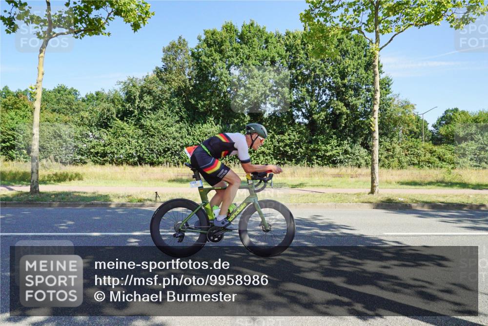 09.08.2026 - GEWOBA Citytriathlon Bremen Michael Burmester http://msf.ph/oto/9958986 09.08.2026 12:11:00 Radfahren 587, 641, 652, 669, 690, 714, 743, 766, 810, 831 meine-sportfotos.de