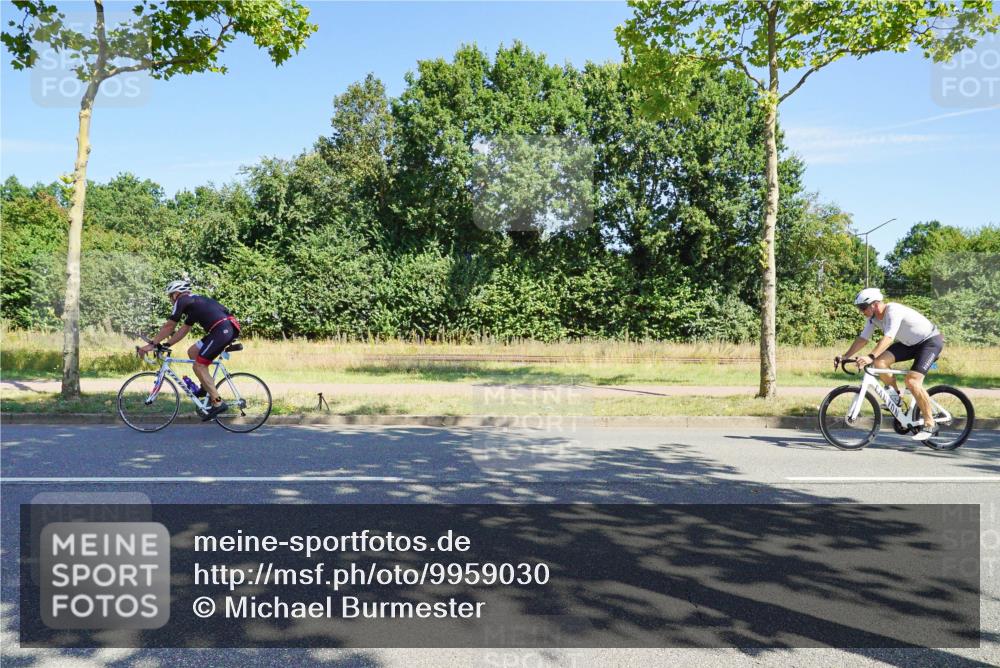 09.08.2026 - GEWOBA Citytriathlon Bremen Michael Burmester http://msf.ph/oto/9959030 09.08.2026 12:12:11 Radfahren 610, 618, 677 meine-sportfotos.de