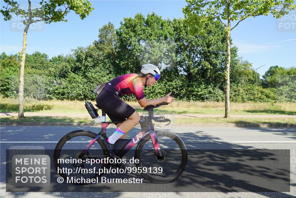 09.08.2026 - GEWOBA Citytriathlon Bremen Michael Burmester http://msf.ph/oto/9959139 09.08.2026 12:15:01 Radfahren 590, 679, 717, 924, 1004, 1015 meine-sportfotos.de