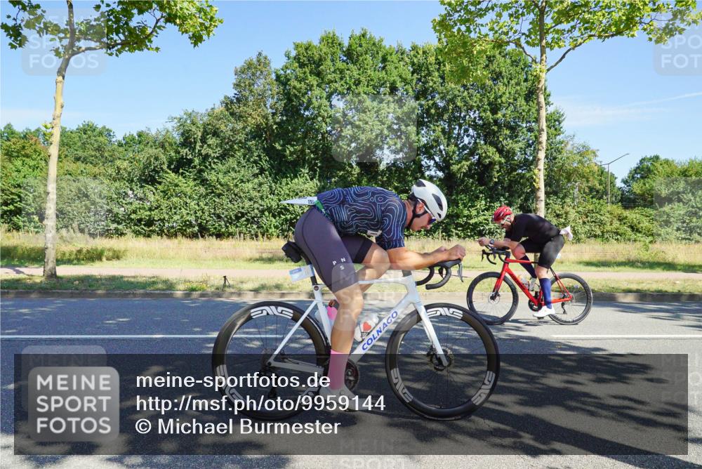 09.08.2026 - GEWOBA Citytriathlon Bremen Michael Burmester http://msf.ph/oto/9959144 09.08.2026 12:15:10 Radfahren 613, 646, 924, 1015, 1016, 1128 meine-sportfotos.de