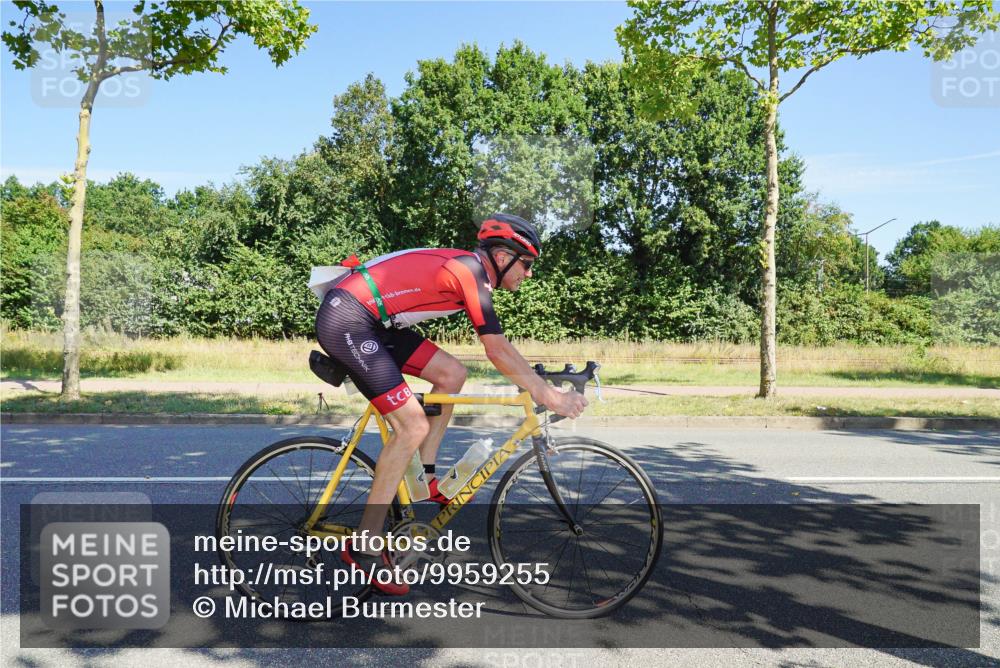 09.08.2026 - GEWOBA Citytriathlon Bremen Michael Burmester http://msf.ph/oto/9959255 09.08.2026 12:17:56 Radfahren 672, 739, 769, 781, 808, 869, 901, 981, 1118, 1126, 1147 meine-sportfotos.de
