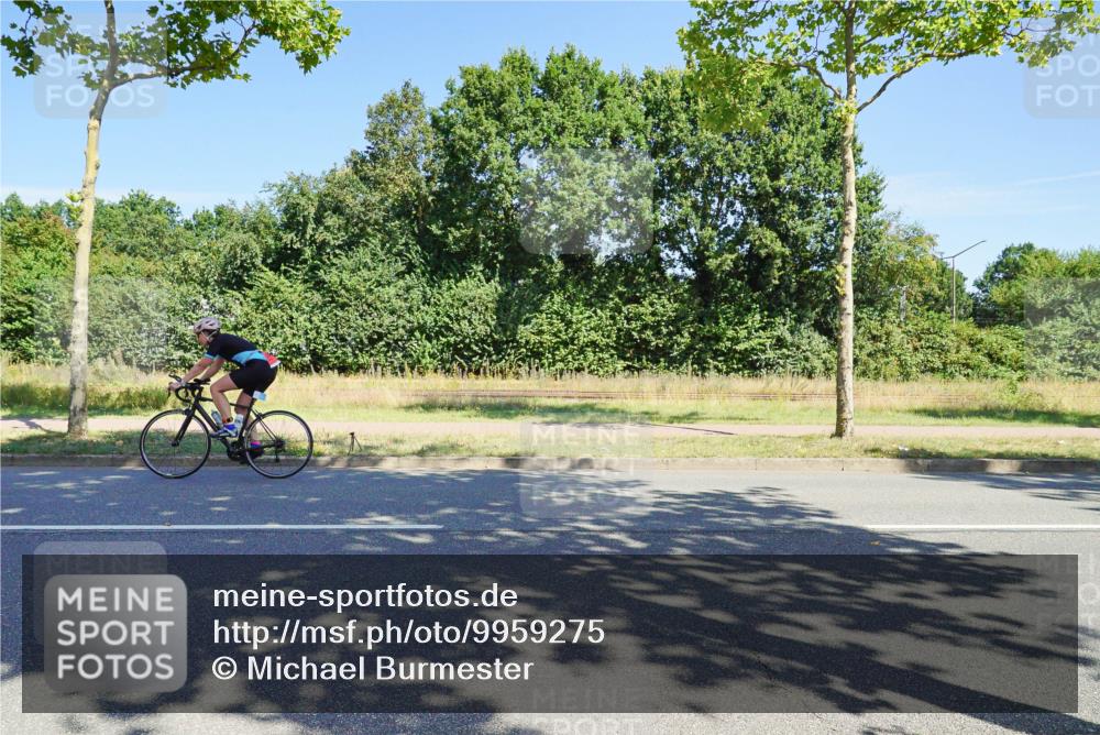 09.08.2026 - GEWOBA Citytriathlon Bremen Michael Burmester http://msf.ph/oto/9959275 09.08.2026 12:18:32 Radfahren 756, 814, 864, 872, 970, 1003, 1119 meine-sportfotos.de