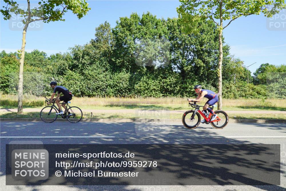 09.08.2026 - GEWOBA Citytriathlon Bremen Michael Burmester http://msf.ph/oto/9959278 09.08.2026 12:18:37 Radfahren 756, 814, 864, 970, 1119 meine-sportfotos.de