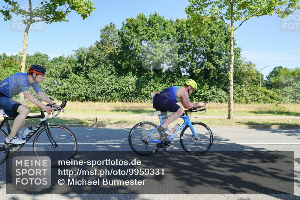 09.08.2026 - GEWOBA Citytriathlon Bremen Michael Burmester http://msf.ph/oto/9959331 09.08.2026 12:20:10 Radfahren 595, 625, 693, 757, 763, 788, 790, 798, 817, 823, 838, 935, 1017, 1113, 1129, 1155 meine-sportfotos.de