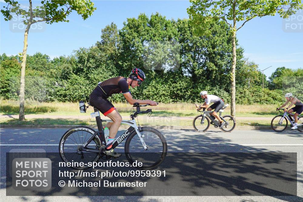 09.08.2026 - GEWOBA Citytriathlon Bremen Michael Burmester http://msf.ph/oto/9959391 09.08.2026 12:21:44 Radfahren 626, 667, 759, 768, 796, 834, 876, 885, 998, 1111, 1156 meine-sportfotos.de