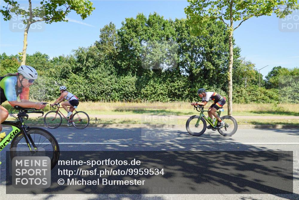 09.08.2026 - GEWOBA Citytriathlon Bremen Michael Burmester http://msf.ph/oto/9959534 09.08.2026 12:24:56 Radfahren 602, 711, 720, 776, 785, 819, 974, 991, 1104, 1140 meine-sportfotos.de