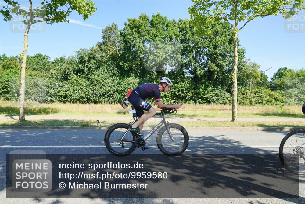 09.08.2026 - GEWOBA Citytriathlon Bremen Michael Burmester http://msf.ph/oto/9959580 09.08.2026 12:25:52 Radfahren 578, 614, 635, 702, 718, 738, 779, 789, 797, 810, 848, 853, 913, 927, 942, 944, 1125 meine-sportfotos.de